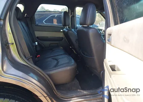 2010 Mercury Mariner Premier z USA, uszkodzony, nr VIN 4M2CN8H76AKJ06936